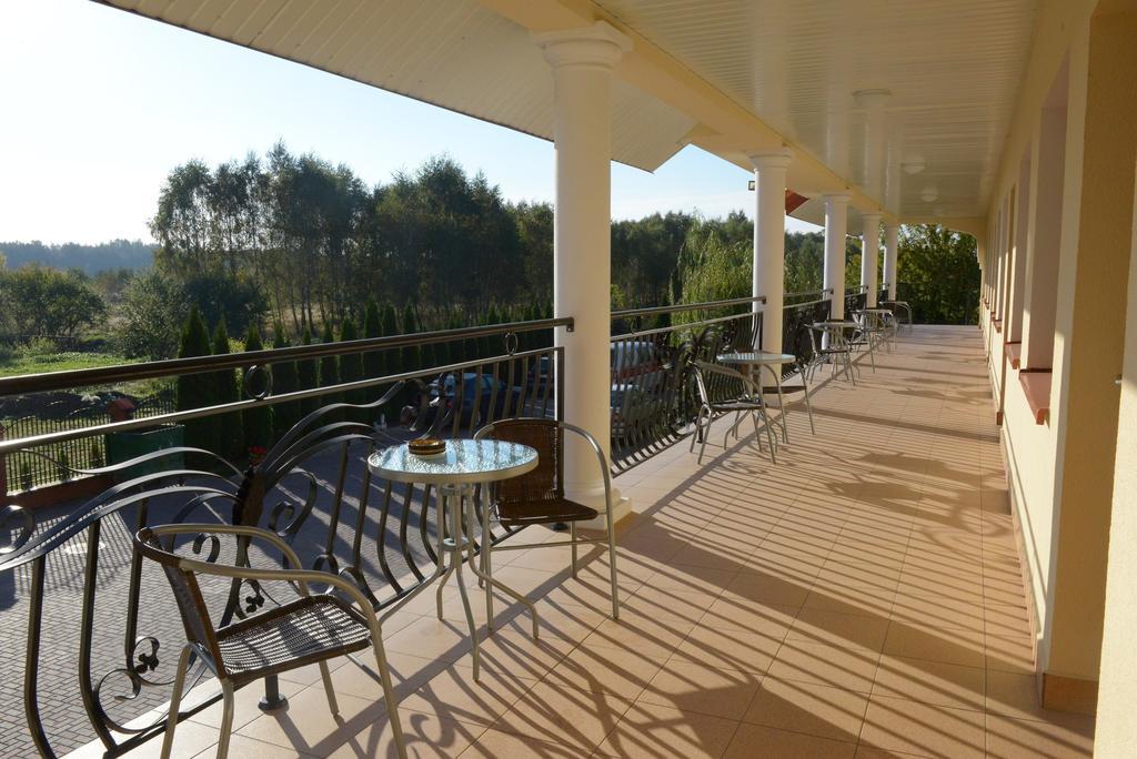 Hotelik Pod Lwami Malaszewicze Duze Ngoại thất bức ảnh
