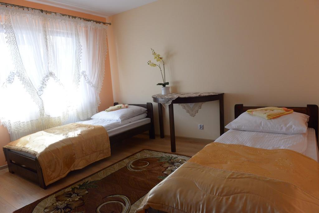 Hotelik Pod Lwami Malaszewicze Duze Phòng bức ảnh